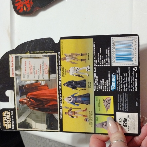 Vintage Star Wars Emperor's Royal Guard w/ Force Pike The Power of The Force - Picture 3 of 5